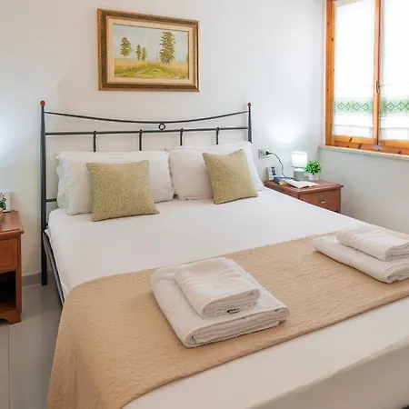 Апартаменты Sareu Альгеро